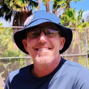 Jeff Giesea, coach de pickleball et joueur senior pro à Maui