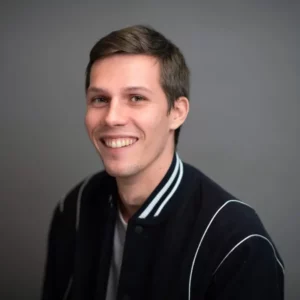 Portrait de Florian Lecerf, manager du pickleball à la FFT
